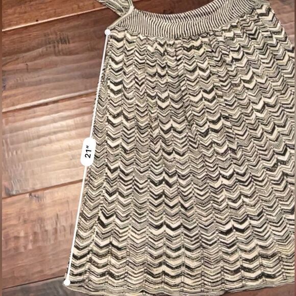 Chevron Patterned Dress - Picture 12 of 12